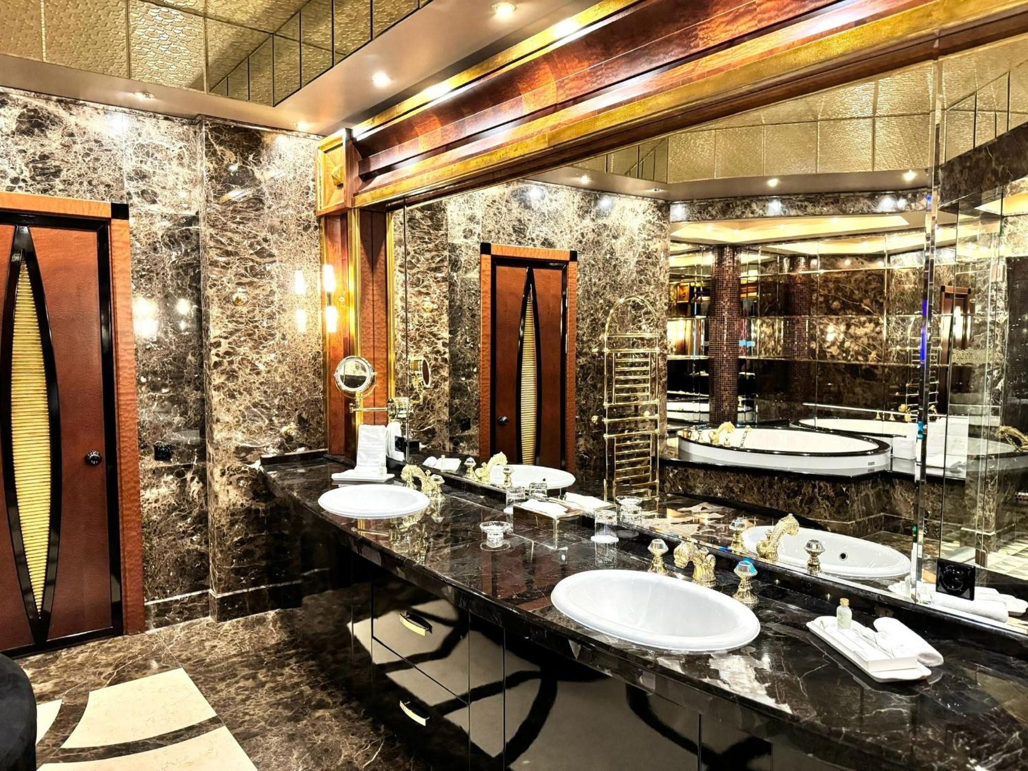 Royal Spa & Hotel Resort 里加 外观 照片