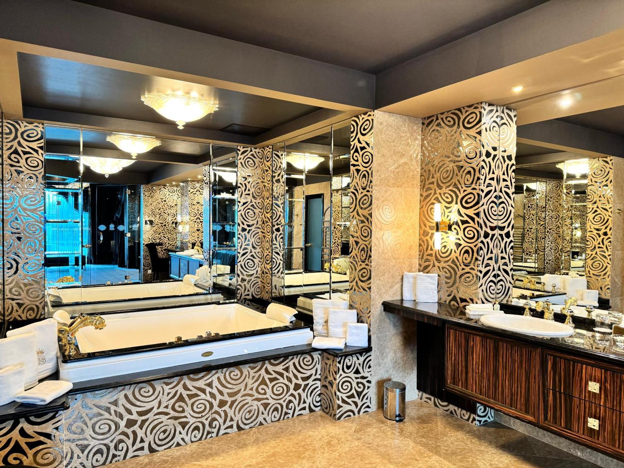 Royal Spa & Hotel Resort 里加 外观 照片